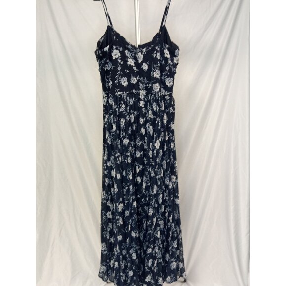 Audrey Parks Junior's Blue White Floral Midi Dress from Francesca's Size Small - Picture 4 of 7